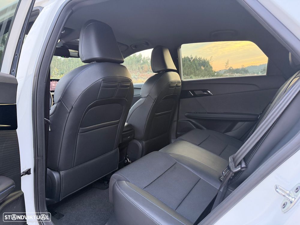 MG MG4 4 Luxury 64 kWh - 11