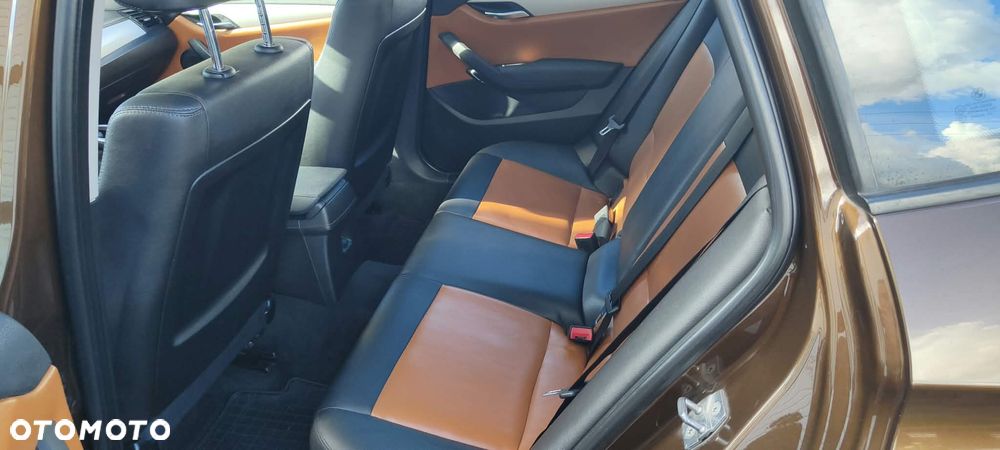 BMW X1 - 13