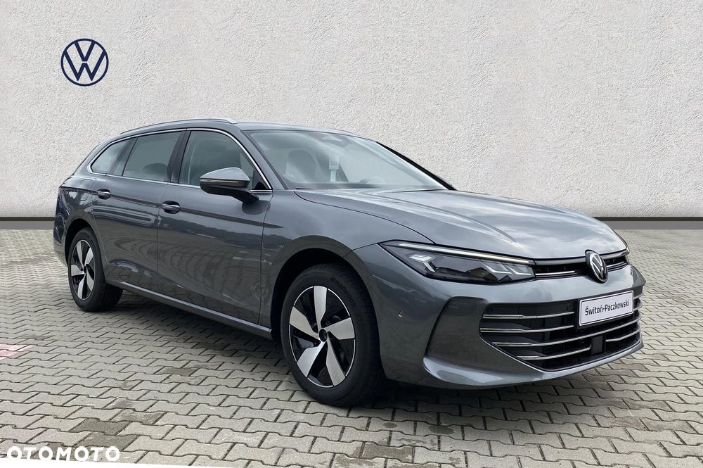 Volkswagen Passat Variant 2.0 TDI SCR Business Plus DSG - 8