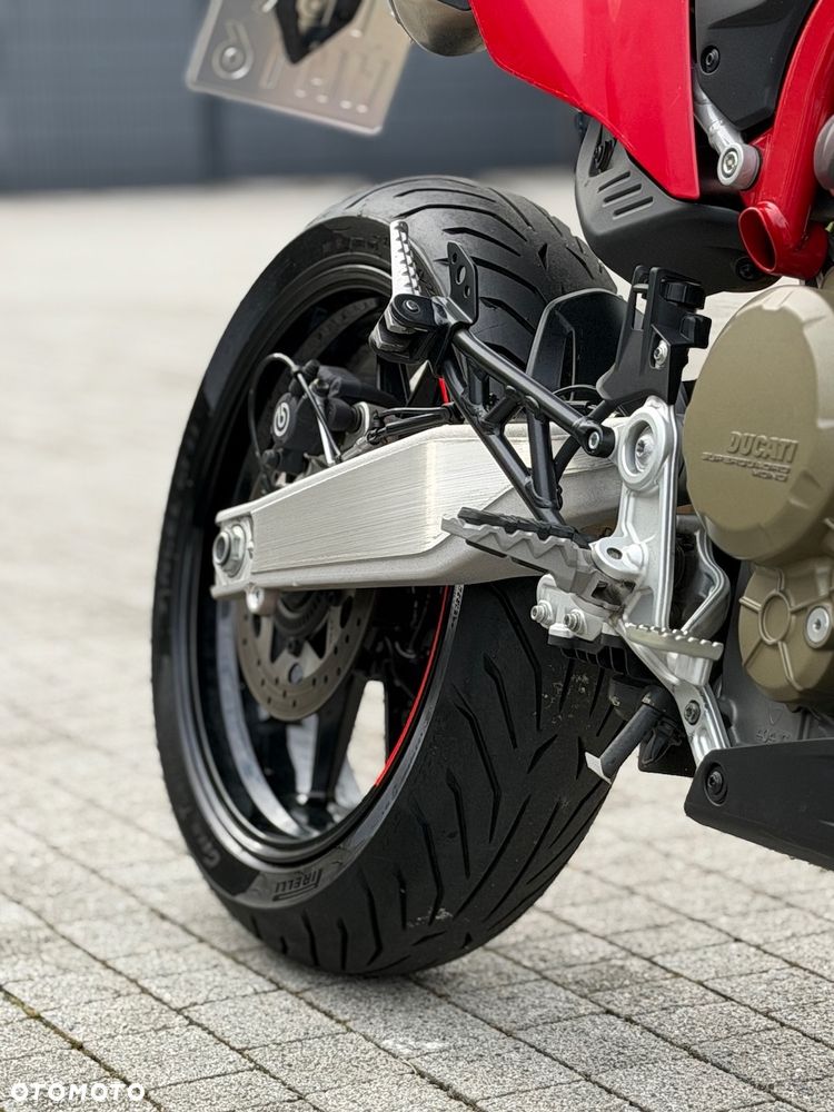 Ducati Hypermotard - 13