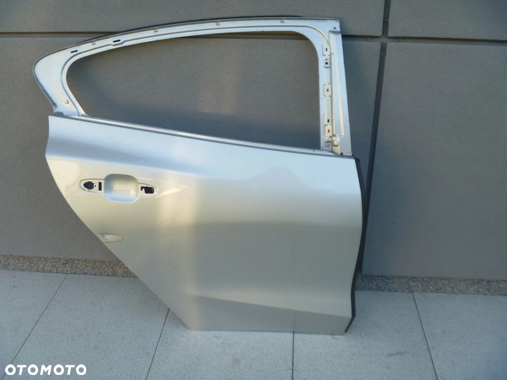 FORD FOCUS MK4 HB DRZWI TYLNE PRAWE TYLNE - 10