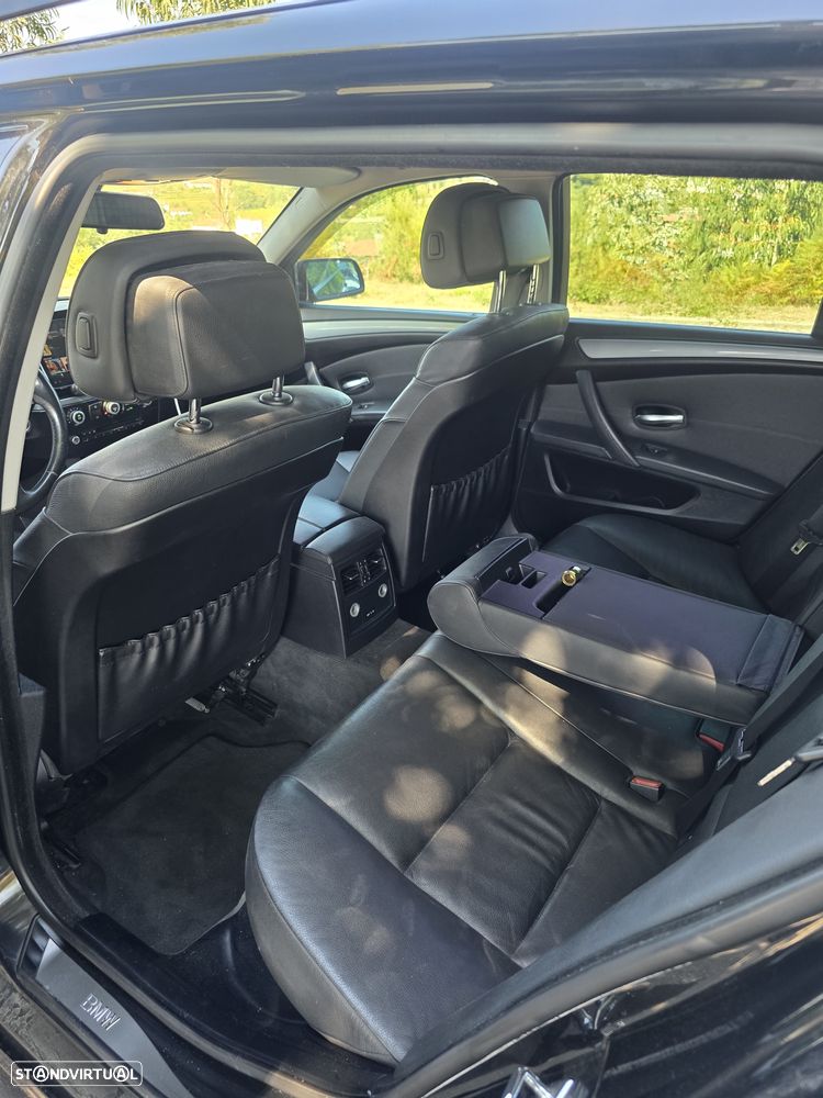 BMW 530 i Exclusive Auto - 7
