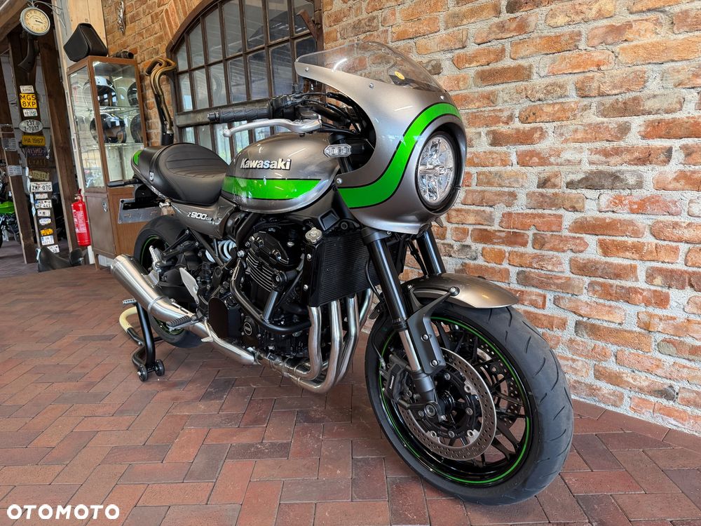 Kawasaki Z 900 RS - 2