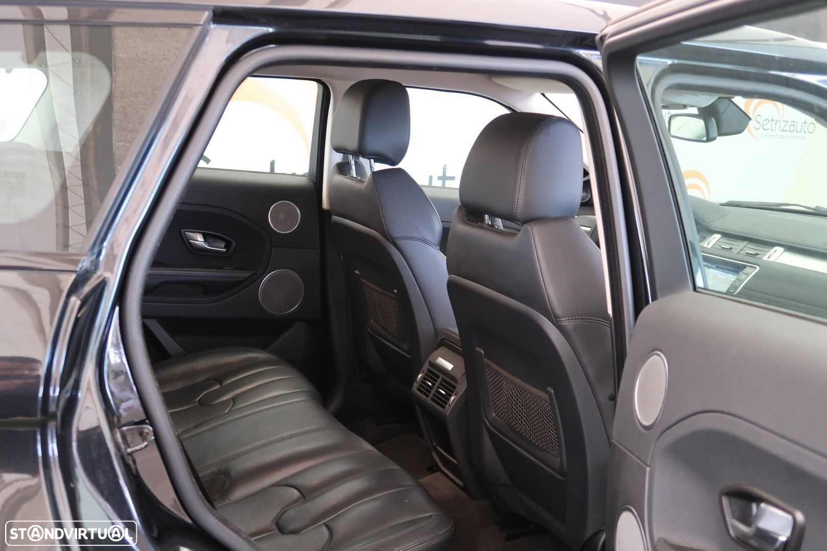 Land Rover Range Rover Evoque 2.2 eD4 Pure - 9