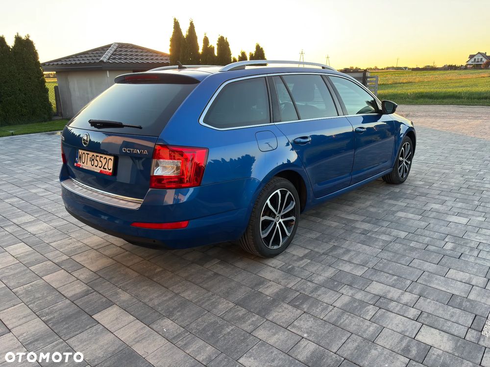 Skoda Octavia 2.0 TDI Elegance DSG - 7