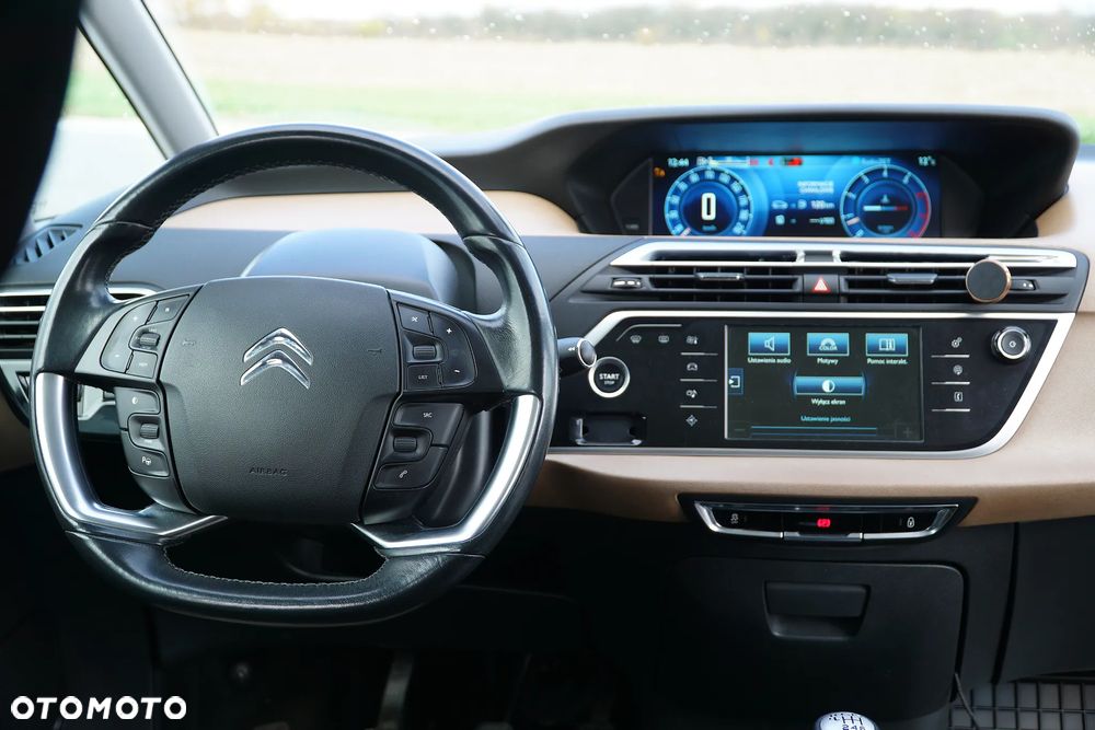 Citroën C4 Picasso 1.6 THP Intensive - 24