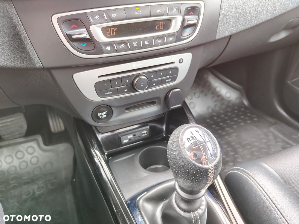 Renault Megane 1.2 16V TCe Energy Bose EU6 - 17