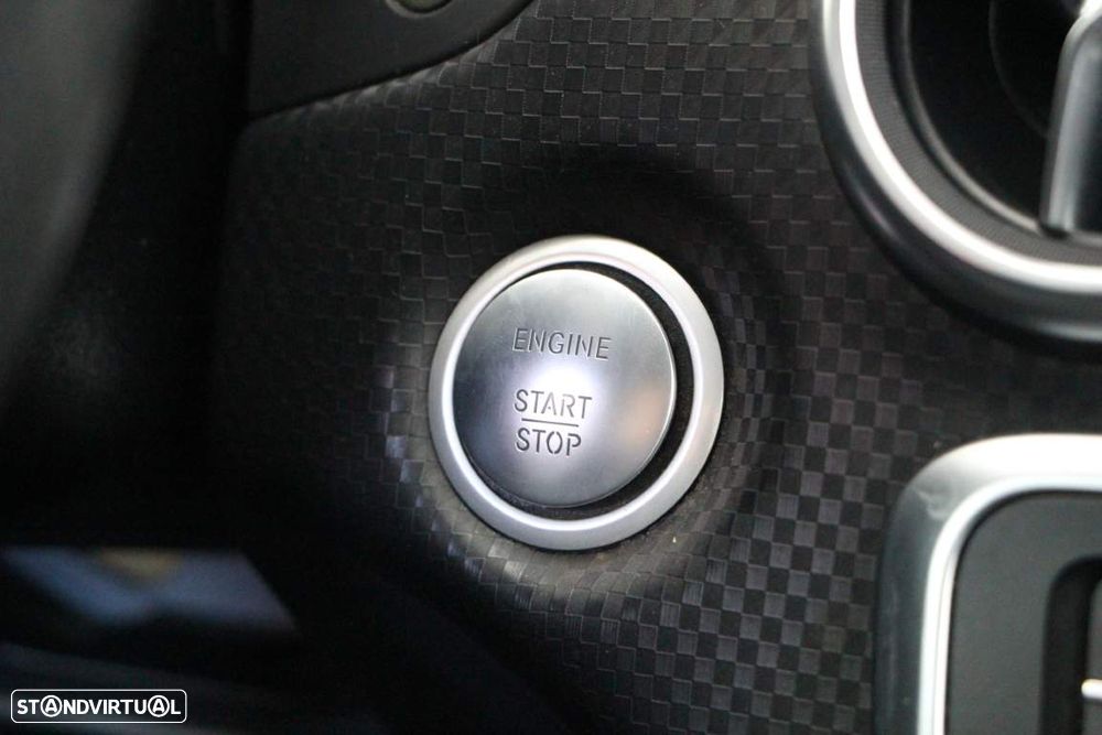 Mercedes-Benz A 180 d Urban - 10