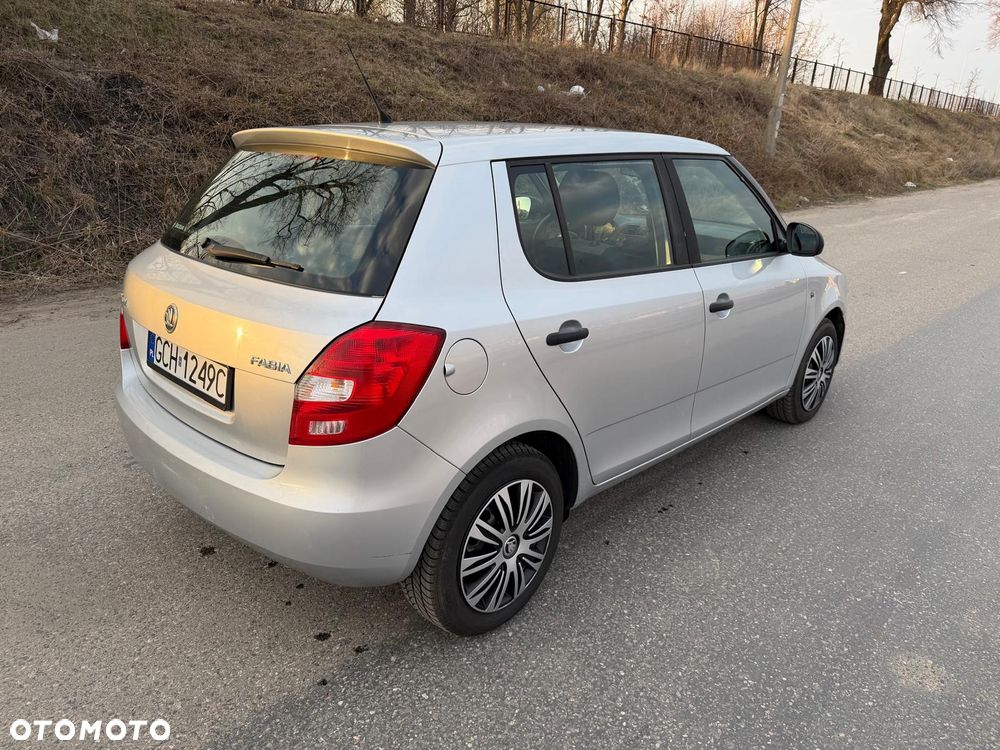 Skoda Fabia 1.6 TDI DPF Active Plus - 4