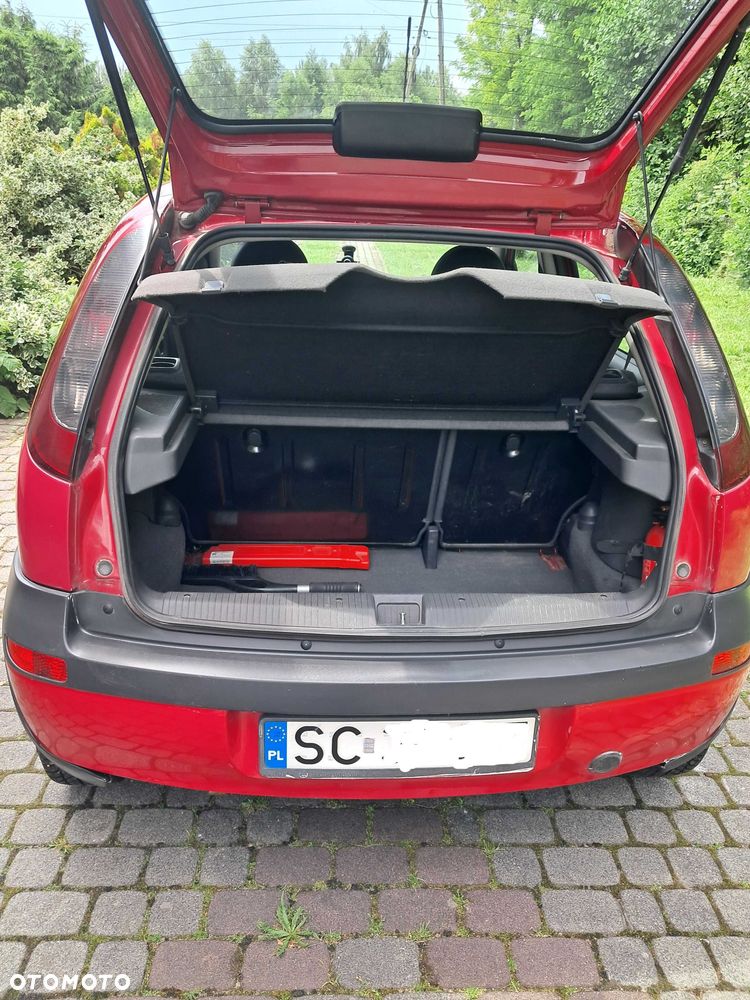 Opel Corsa - 2
