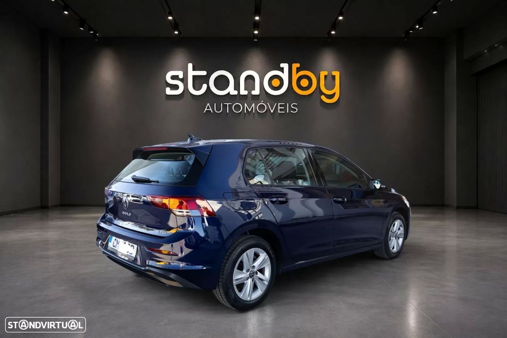 VW Golf 1.0 TSI Confortline DSG — photo 2
