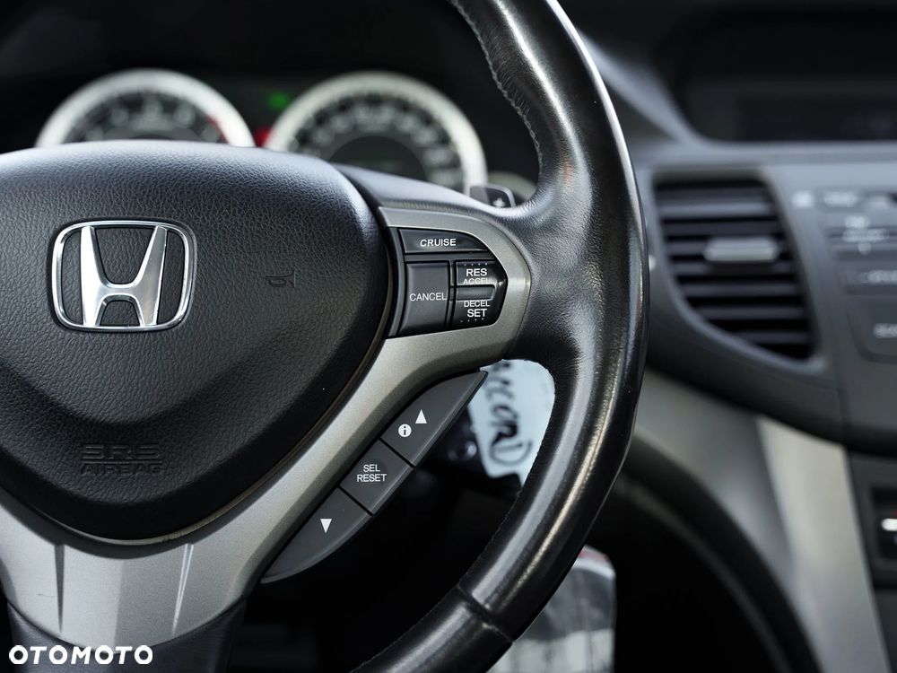Honda Accord - 28
