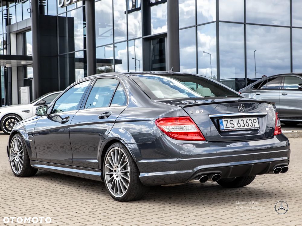 Mercedes-Benz Klasa C - 16