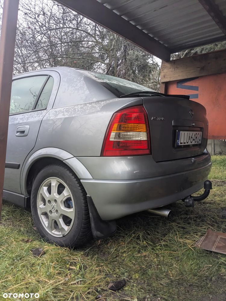 Opel Astra - 14