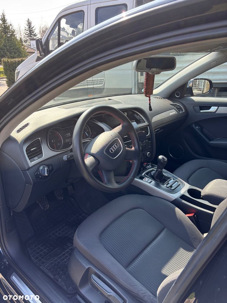 Audi A4 Avant 2.0 TDI Quattro - 7