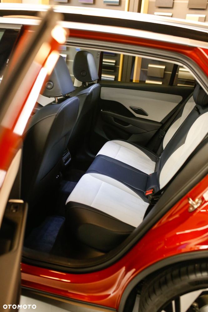 Volkswagen T-Roc - 31