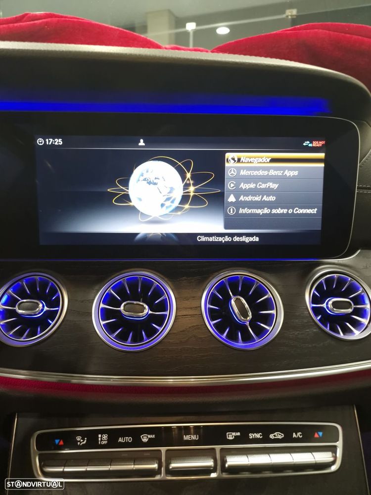 Mercedes-Benz E 300 d AMG Line - 28