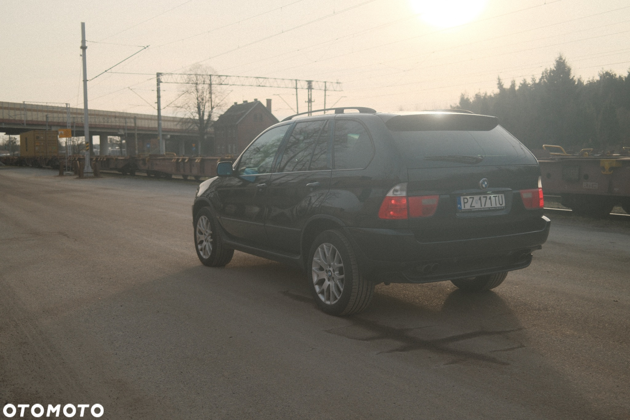 BMW X5 4.4i - 5