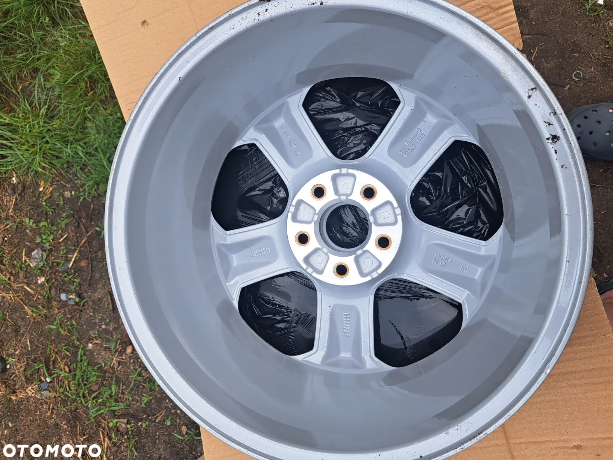 felga aluminiowa Opel Meriva B Zafira B Astra H 17 Cali 7Jx17H2 ET 39 - 9