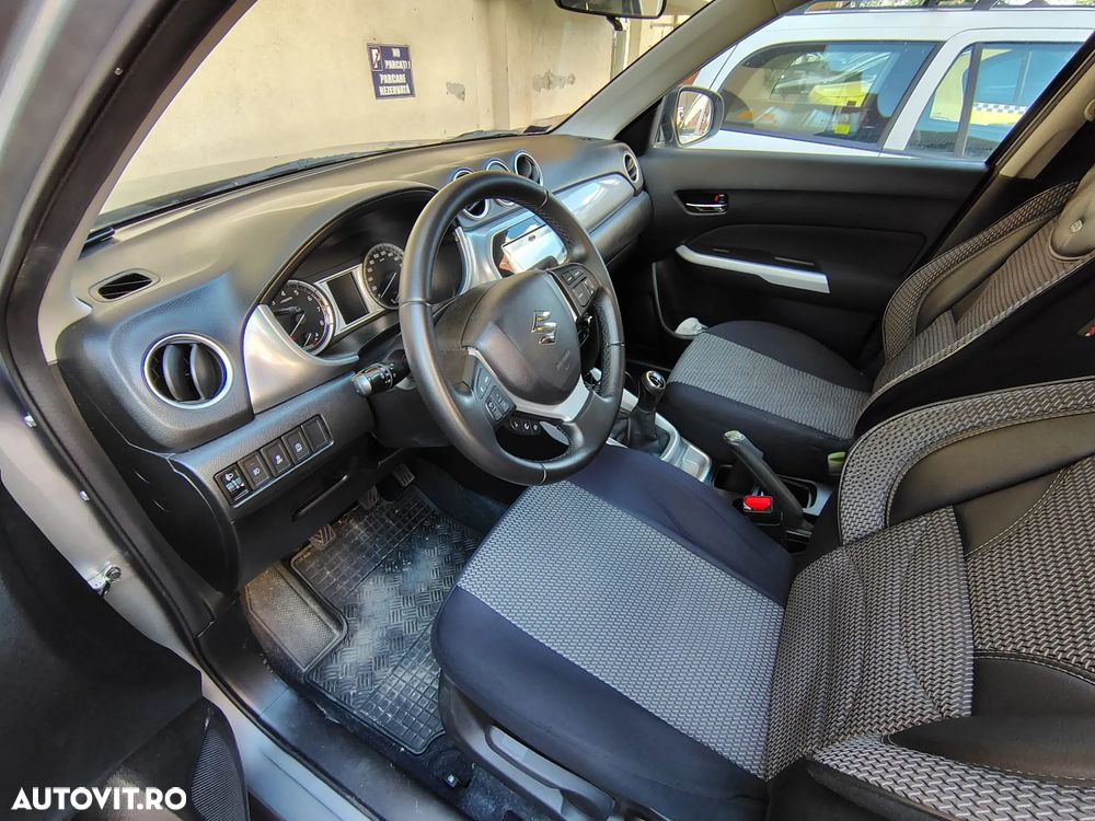 Suzuki Vitara 1.6 Passion - 15