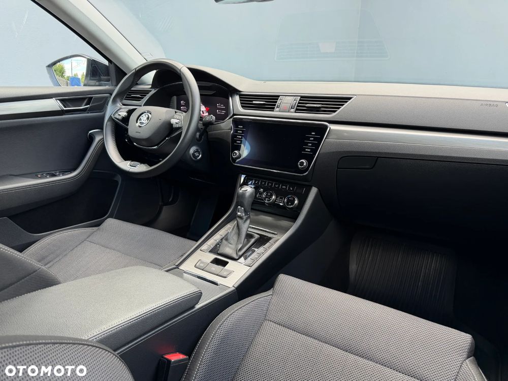 Skoda Superb 2.0 TSI Style DSG - 26
