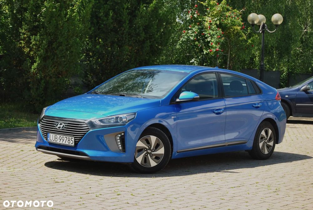 Hyundai IONIQ Hybrid Platinum - 1