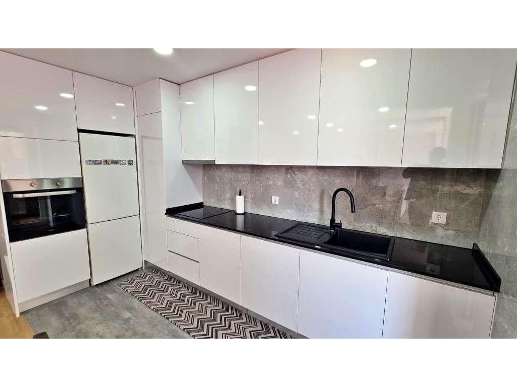 Apartamento T3 com terraço no centro de Matosinhos - Grande imagem: 3/20