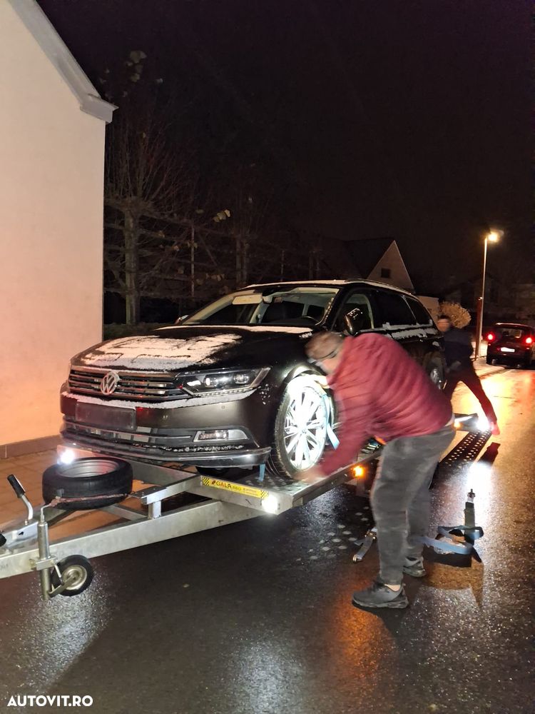 Volkswagen Passat Variant 2.0 TDI SCR 4Motion DSG Highline - 10