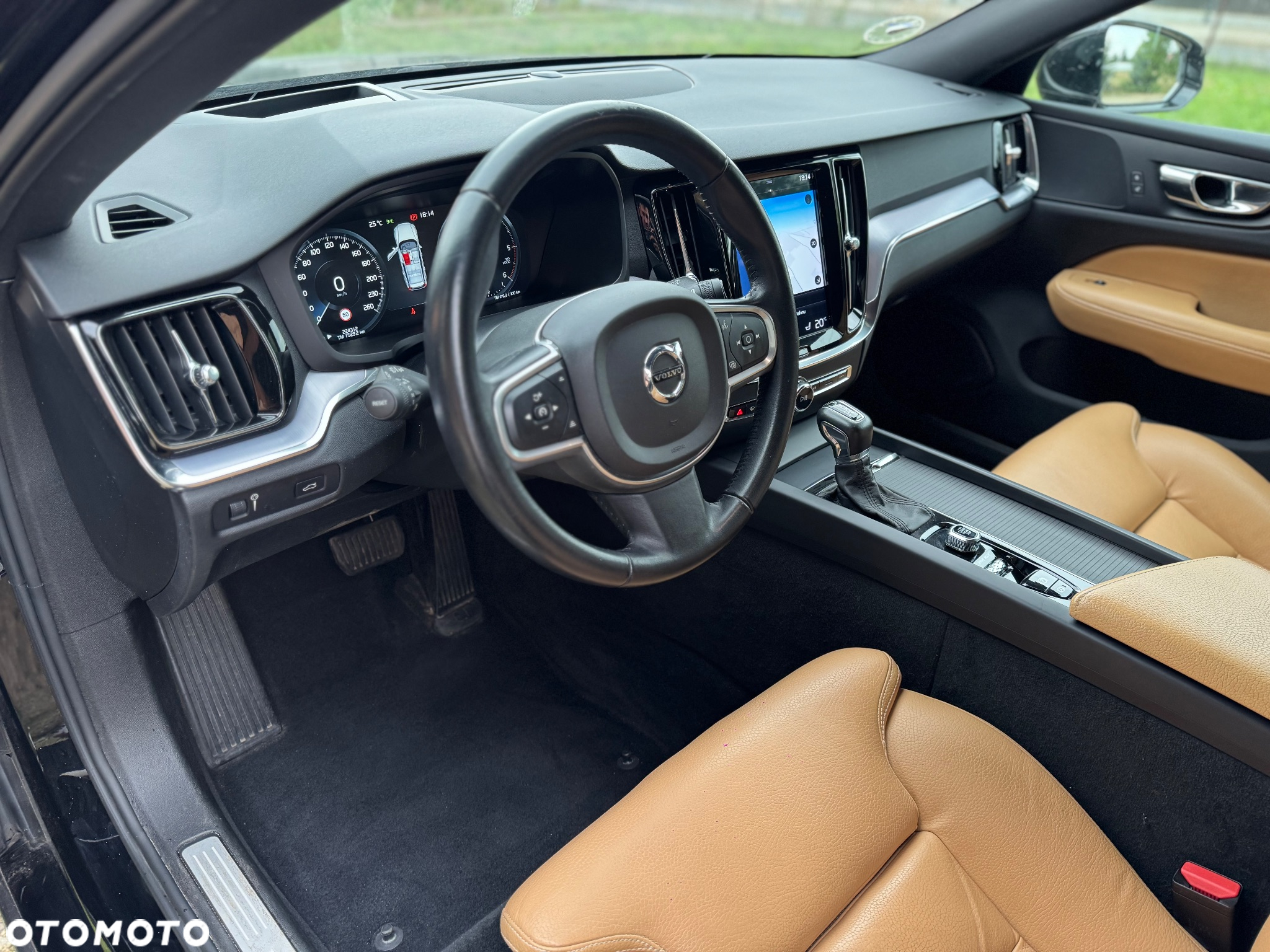 Volvo V60 D4 Momentum Pro - 7