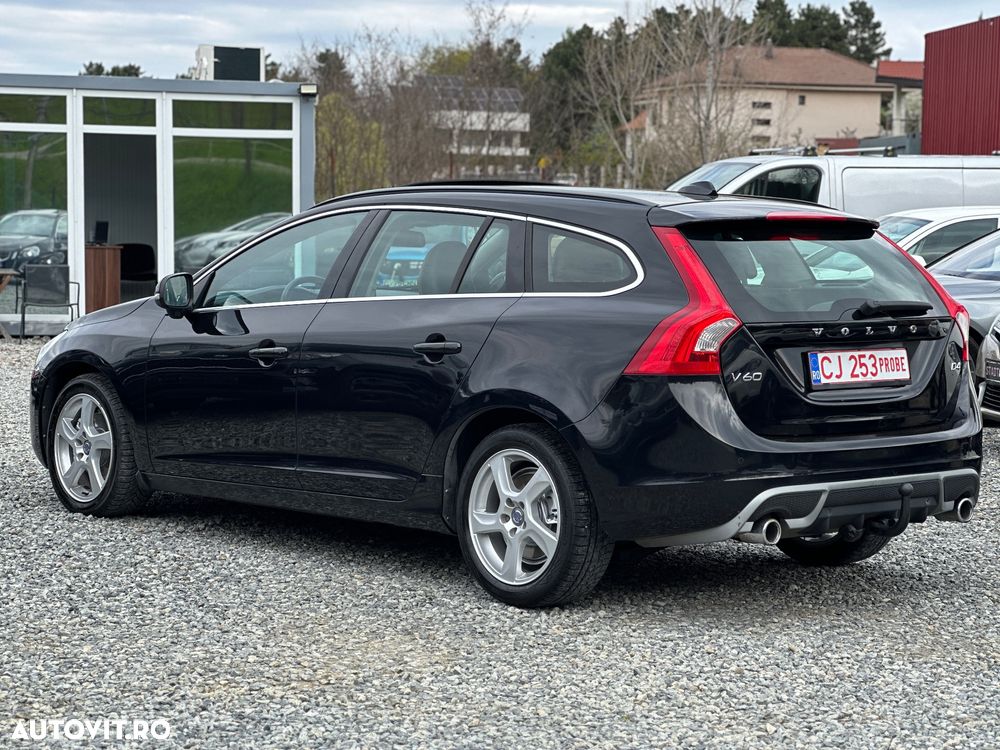 Volvo V60 D4 Geartronic Business Edition - 14