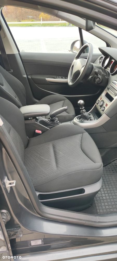 Peugeot 308 1.6 e-HDi Style STT - 20
