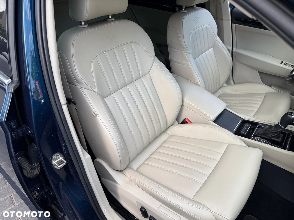 Skoda Superb 2.0 TSI 4x4 L&K DSG - 25