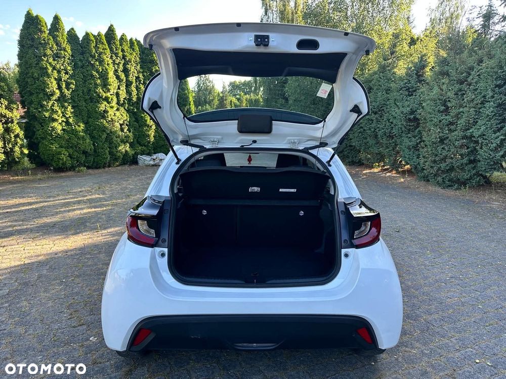 Toyota Yaris - 8