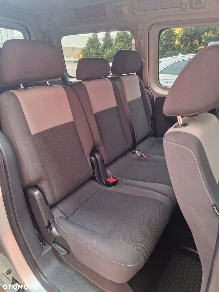 Volkswagen Caddy Maxi Trendline BMT - 16