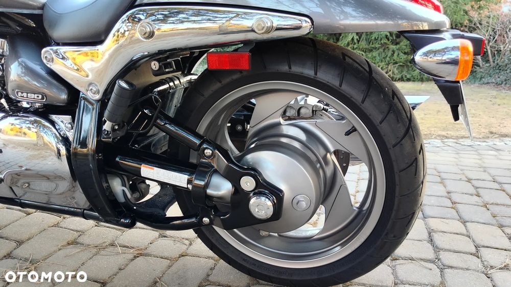 Suzuki Boulevard - 9