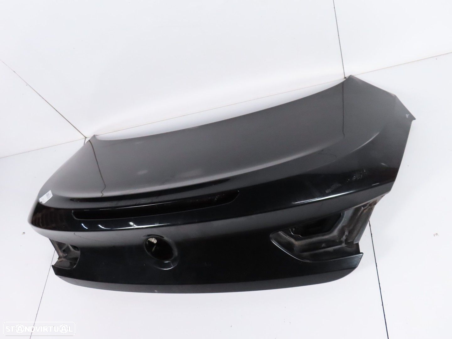 Tampa da mala Usado / Original BMW 6 Coupe (F13) 41627228478 - 3