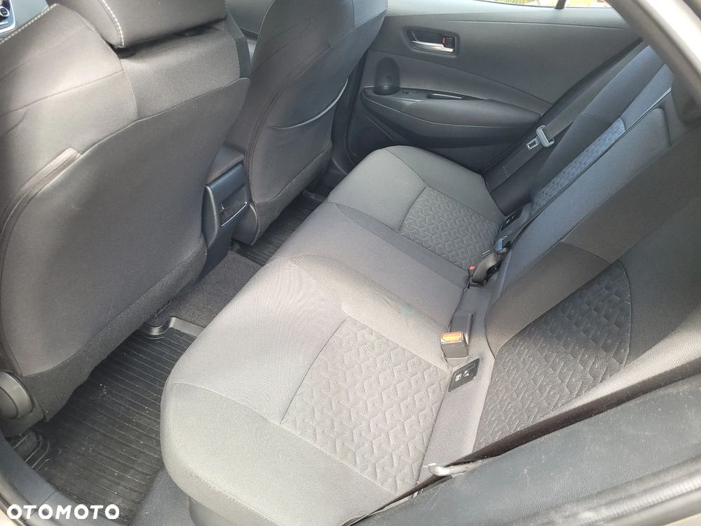 Toyota Corolla 1.8 Hybrid Comfort - 9