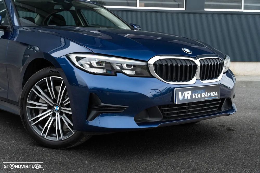 BMW 330 e Line Luxury Auto - 29