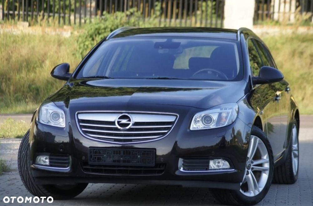 Opel Insignia 1.8 Cosmo - 1
