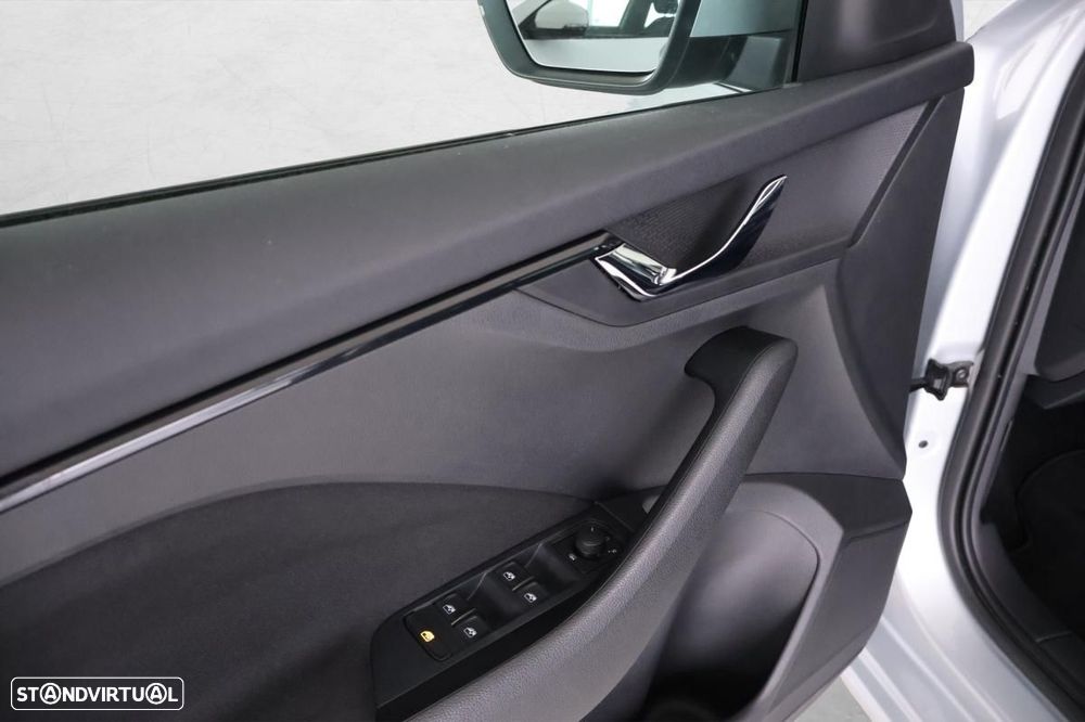 Skoda Scala 1.0 TSI DSG - 10