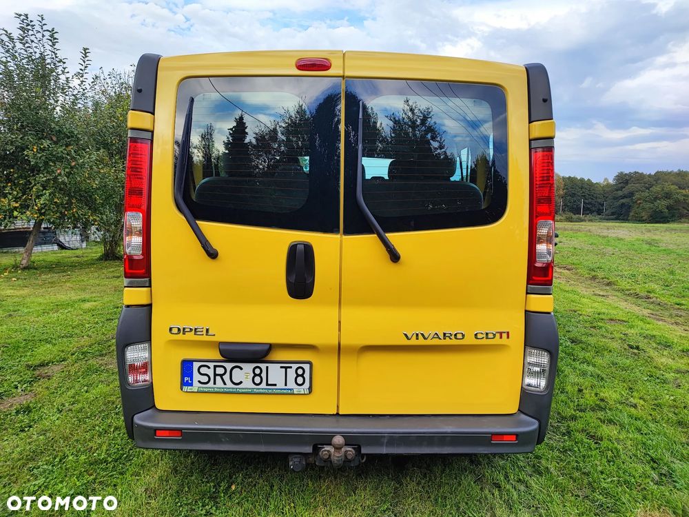 Opel Vivaro - 8
