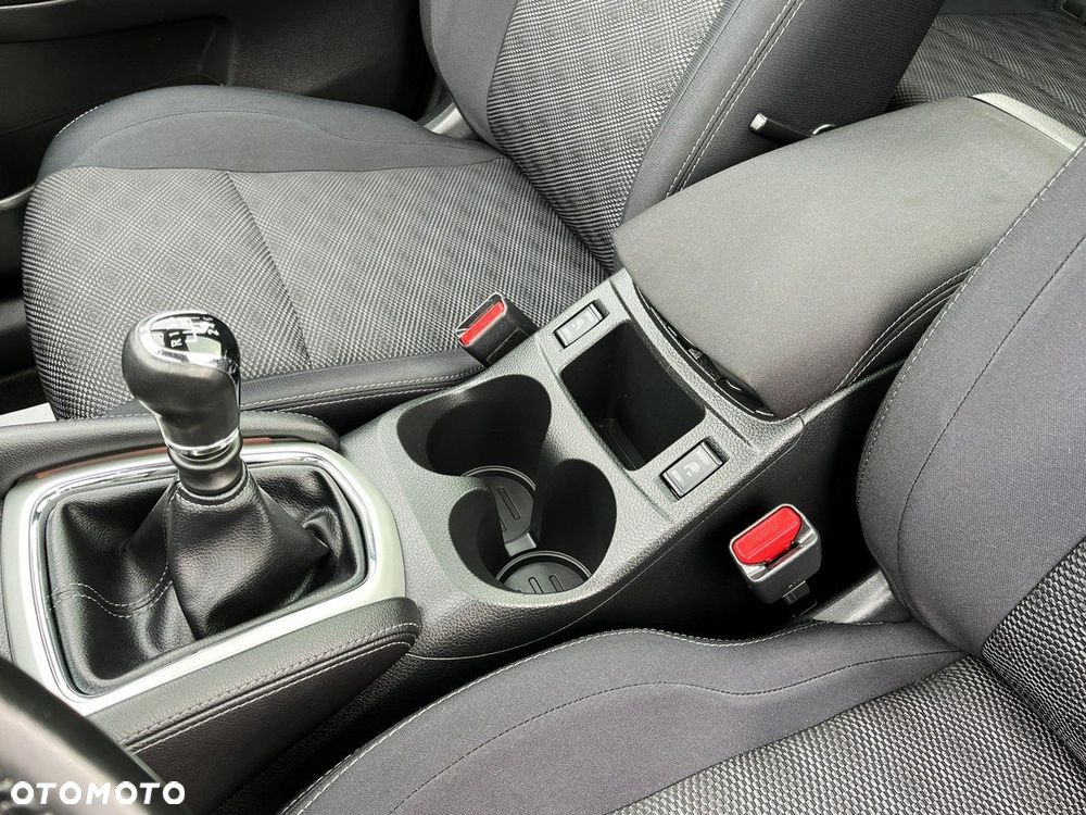 Nissan Qashqai 1.2 DIG-T TEKNA+ - 29