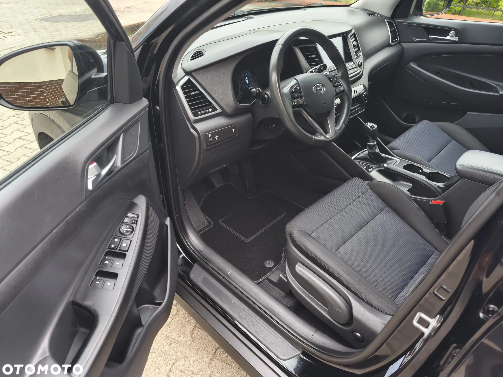 Hyundai Tucson 1.6 GDi 2WD Trend - 8