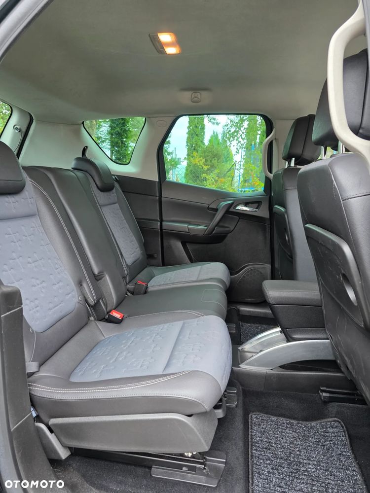 Opel Meriva ver-1-4-t-design-edition - 31