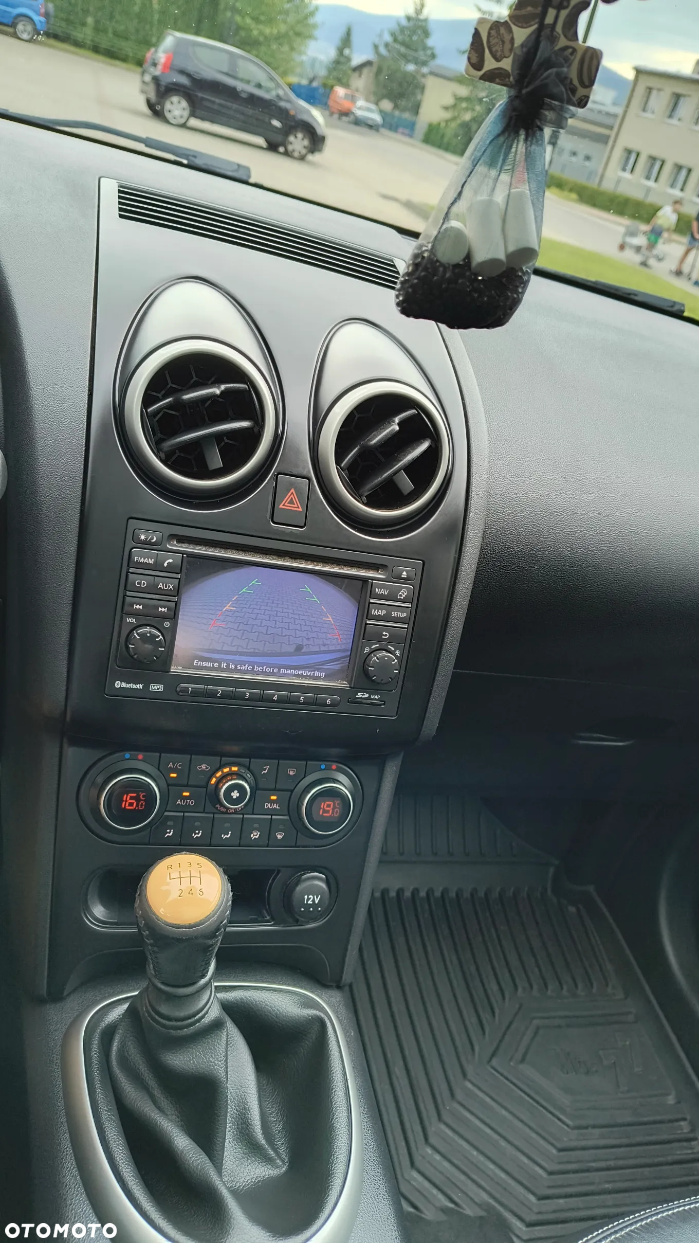 Nissan Qashqai 1.5 dCi Visia - 25