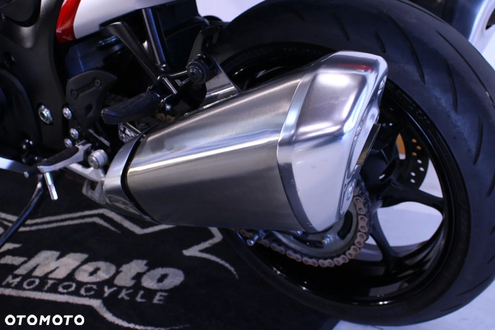 Suzuki Hayabusa - 21