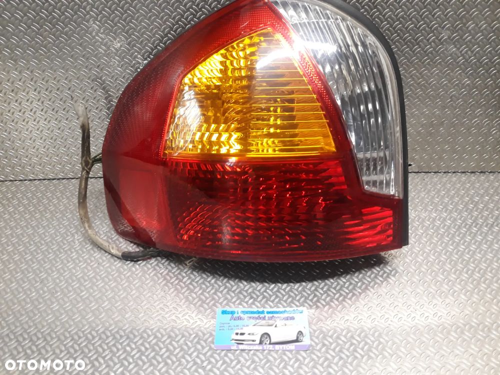 LAMPA LEWY TYŁ HYUNDAI SANTA FE  2004r - 1