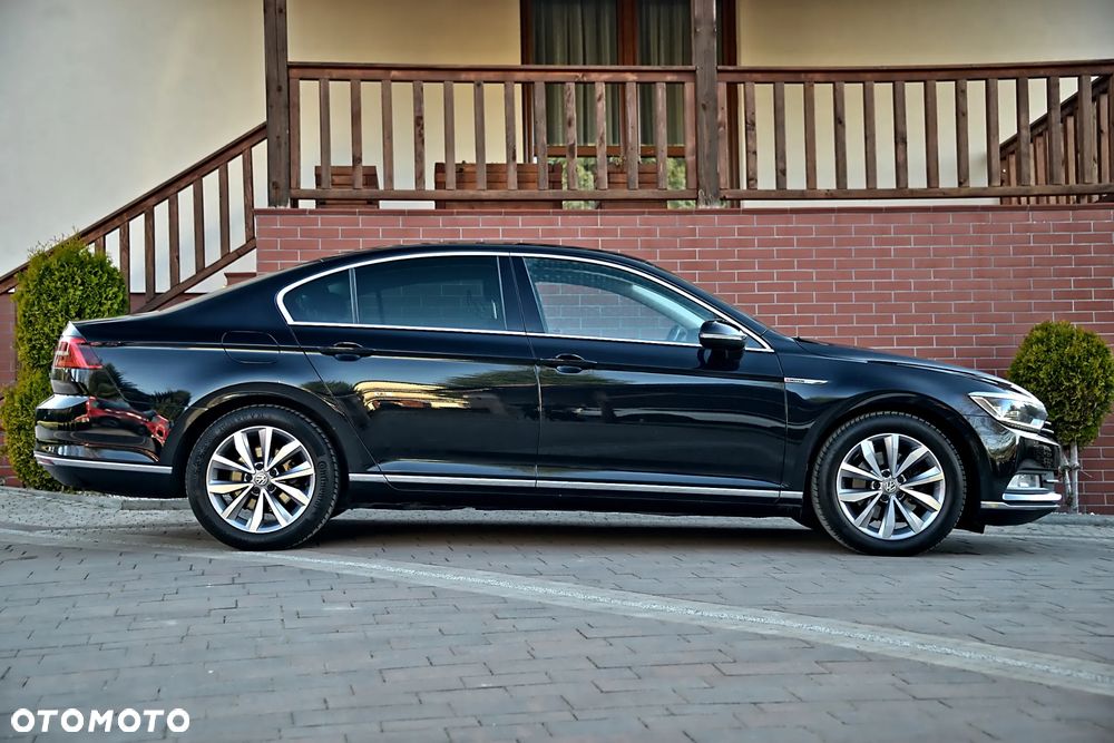 Volkswagen Passat 2.0 TDI SCR (BlueMotion Tech) 4Mot DSG Highline - 25