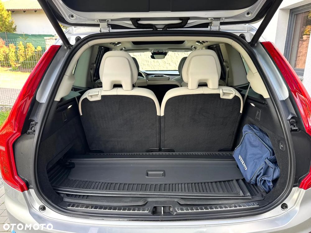 Volvo XC 90 - 26