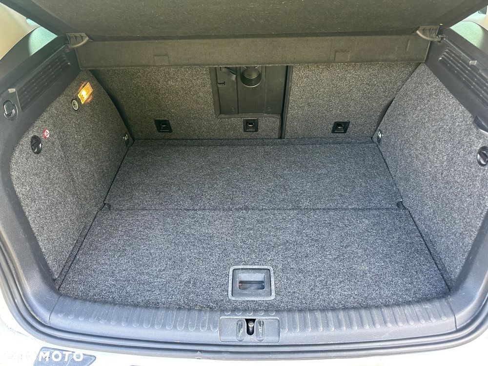 Volkswagen Tiguan - 22